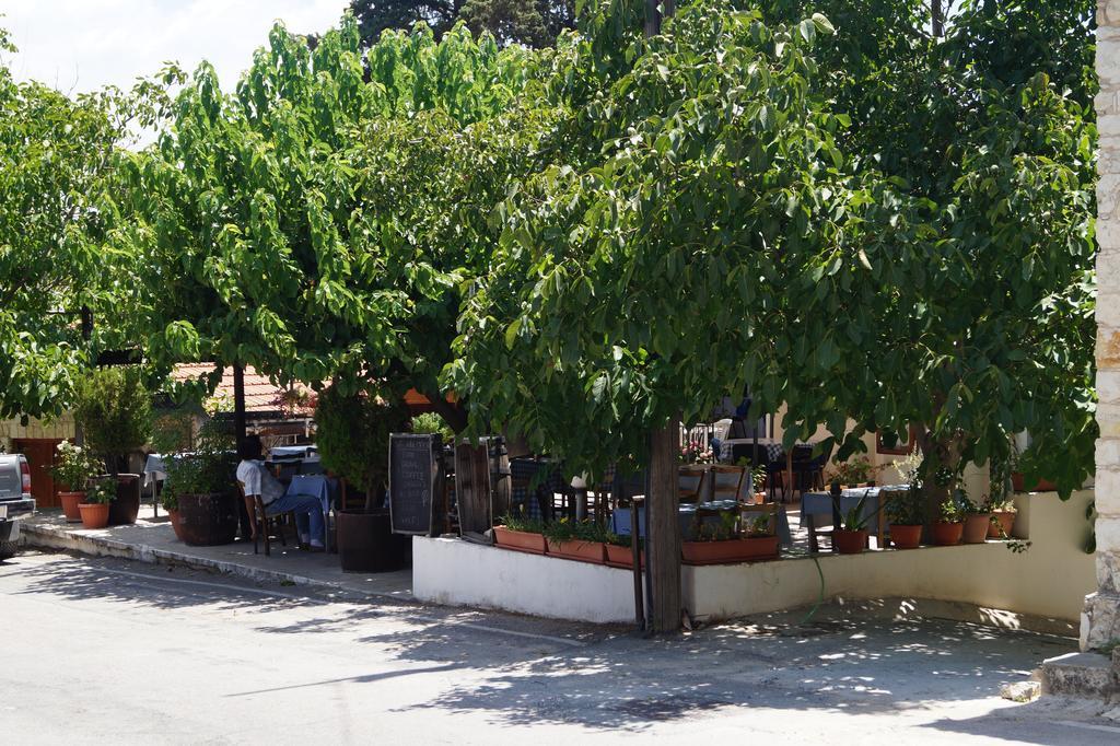 Makrinari Tis Pano Geitonias Villa Salamiou Ngoại thất bức ảnh